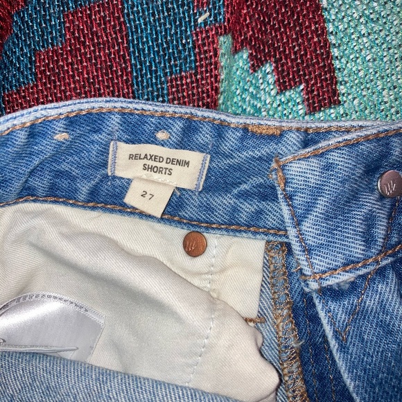 Madewell Relaxed Denim shorts, good condition, Size 27 - Picture 4 of 5